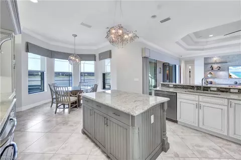 3291 Atlantic Cir, Naples, FL 34119 photo 11