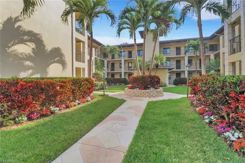 219 Fox Glen Dr #1101, Naples, FL 34104