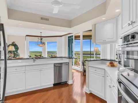 1060 Borghese Ln #1002, Naples, FL 34114