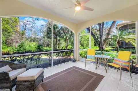 77 Silver Oaks Cir #8-104, Naples, FL 34119