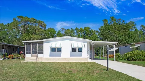 241 Ocean Reef Ln, Naples, FL 34114