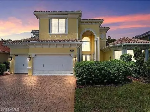 19460 La Serena Dr, Fort Myers, FL 33967