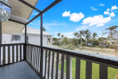 Exterior - 9780 Vanderbilt Dr, Naples, FL 34108 photo 4 of 6