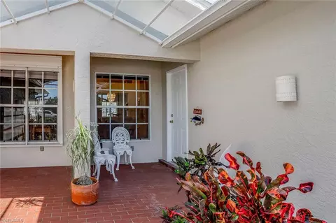 2868 W Crown Pointe Blvd #8-2, Naples, FL 34112