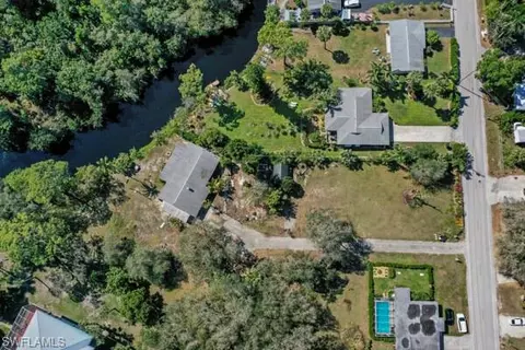 10890 Goodwin St, Bonita Springs, FL 34135