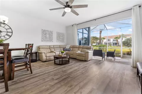 949 Hampton Cir #111, Naples, FL 34105 photo 11