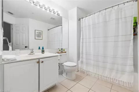 949 Hampton Cir #111, Naples, FL 34105 photo 20