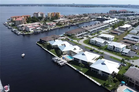 1911 SE 40th Ter #102, Cape Coral, FL 33904