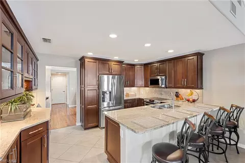 Kitchen - 1300 Silverstrand Dr, Naples, FL 34110 photo 4 of 5