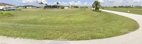 3801 NW 39th Ln, Cape Coral, FL 33993