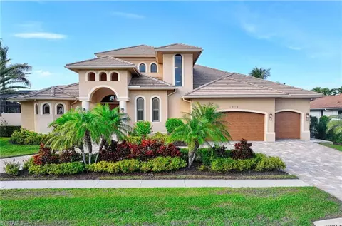 1212 Antigua Ct, Marco Island, FL 34145