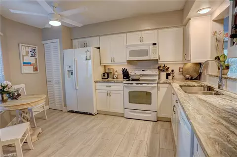 504 Courtside Dr #E104, Naples, FL 34105 photo 11