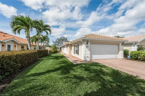 8435 Borboni Ct, Naples, FL 34114