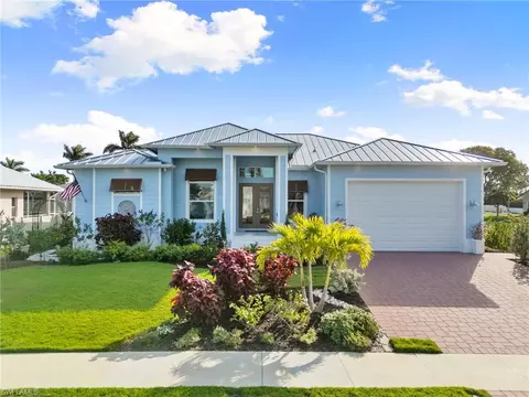 179 Cyrus St, Marco Island, FL 34145