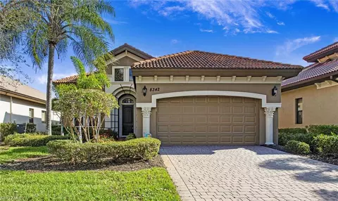 8342 Provencia Ct, Fort Myers, FL 33912