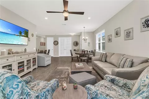 1077 Tranquil Brook Dr, Naples, FL 34114