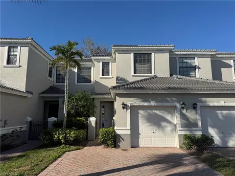 15091 Summit Place Cir #376, Naples, FL 34119