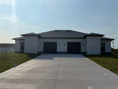 1104-1106 Gretchen Ave S, Lehigh Acres, FL 33973