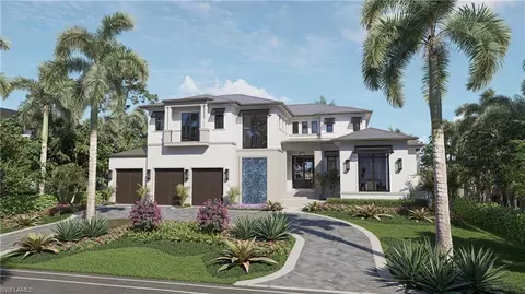 1935 5th St S, Naples, FL 34102