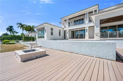 Exterior - 1935 5th St S, Naples, FL 34102 photo 6 of 11