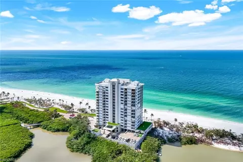 10 Seagate Dr #PH 2N, Naples, FL 34103