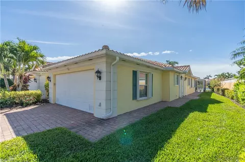 7784 Ionio Ct, Naples, FL 34114