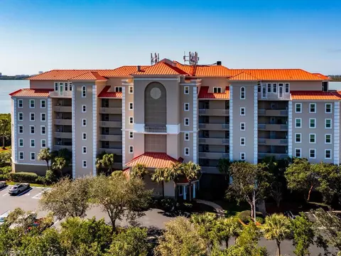 269 Vintage Bay Dr #C4, Marco Island, FL 34145