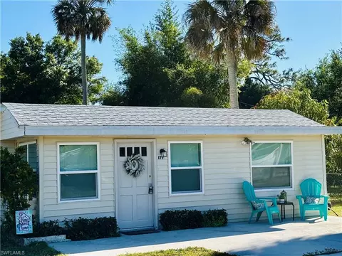 177 Marillo Ln, North Fort Myers, FL 33903