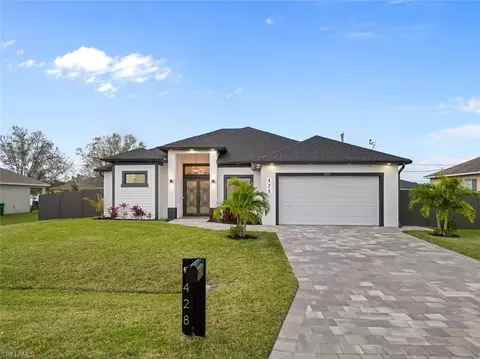 428 NE 1st Ave, Cape Coral, FL 33909