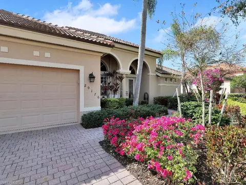 20176 Buttermere Ct, Estero, FL 33928 photo 4