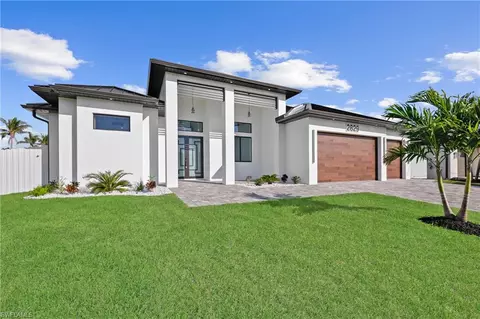2829 SW 24 Ave, Cape Coral, FL 33914