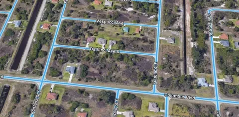 836 Da Vinci Ave S, Lehigh Acres, FL 33974