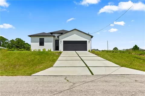 7016 Tide Cir, Labelle, FL 33935