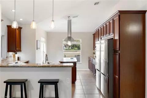 3596 Kent Dr, Naples, FL 34112