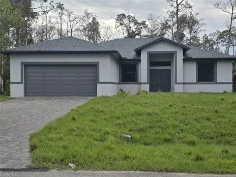 1026 Acroft Ave, Lehigh Acres, FL 33971