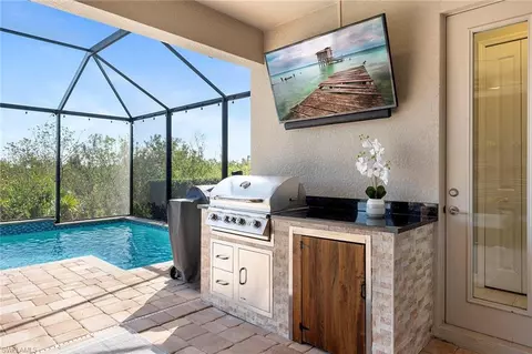 8584 Big Mangrove Dr, Fort Myers, FL 33908