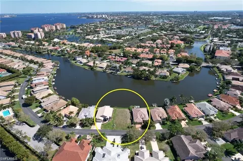 14500 Laguna Dr, Fort Myers, FL 33908