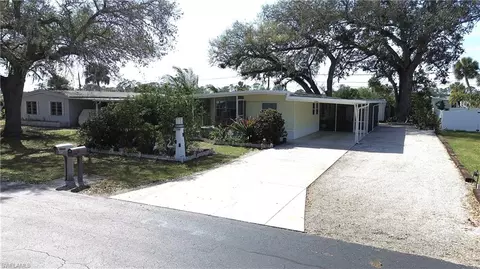 27366 Bourbonniere Dr, Bonita Springs, FL 34135