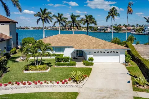 1064 Fieldstone Dr, Marco Island, FL 34145