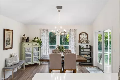 Dining - 6857 Mill Run Cir, Naples, FL 34109 photo 2 of 4