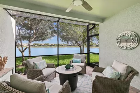 14888 Edgewater Cir, Naples, FL 34114