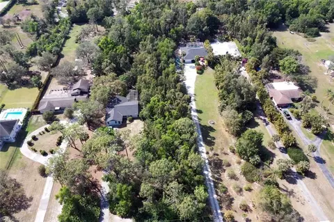 66 Th St SW, Naples, FL 34105