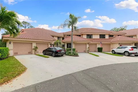 110 Bennington Dr #2, Naples, FL 34104