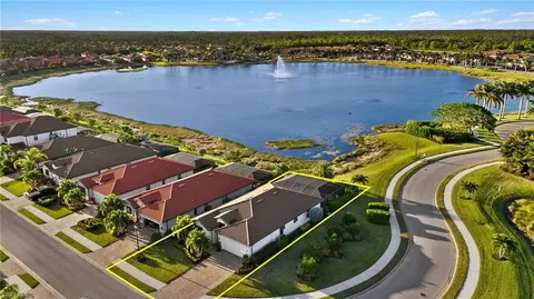 1632 Santiago Cir, Naples, FL 34113