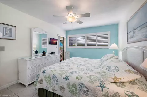 Bedroom - 2012 Pine Isle Ln #2012, Naples, FL 34112 photo 2 of 4