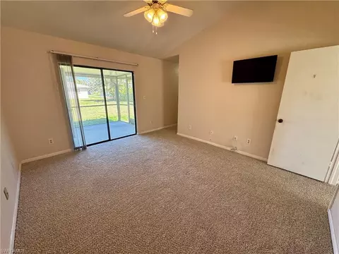 Bedroom - 33 Willoughby Dr, Naples, FL 34110 photo 1 of 6