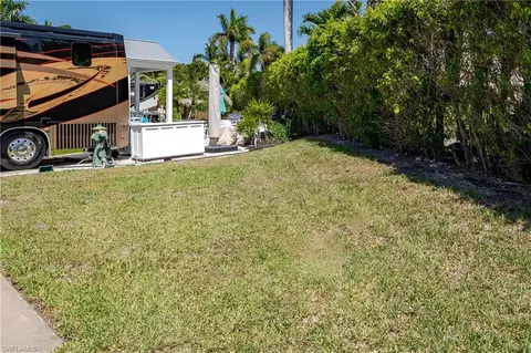 13594 Snapper Ln, Naples, FL 34114 photo 13