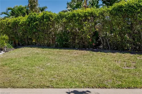 13594 Snapper Ln, Naples, FL 34114 photo 4