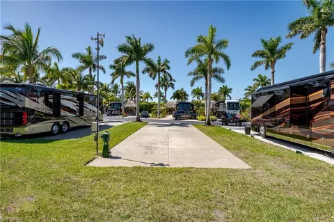 13594 Snapper Ln, Naples, FL 34114 photo 14