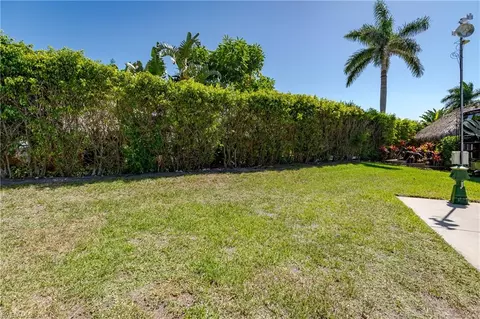 13594 Snapper Ln, Naples, FL 34114 photo 5